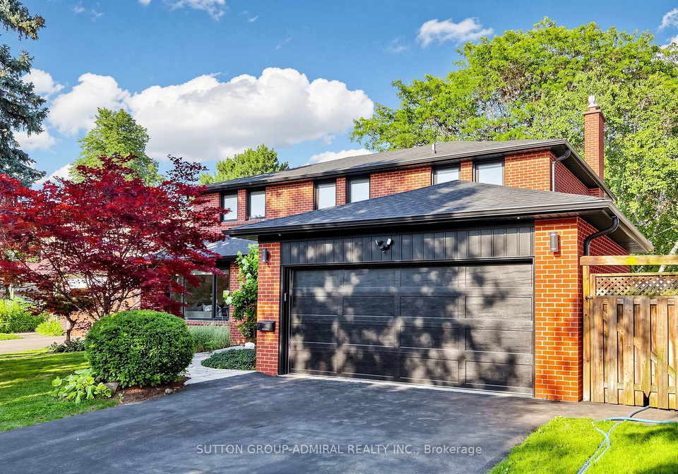 217-the-kingsway-trail-toronto-etobicoke-ontario-w13648136