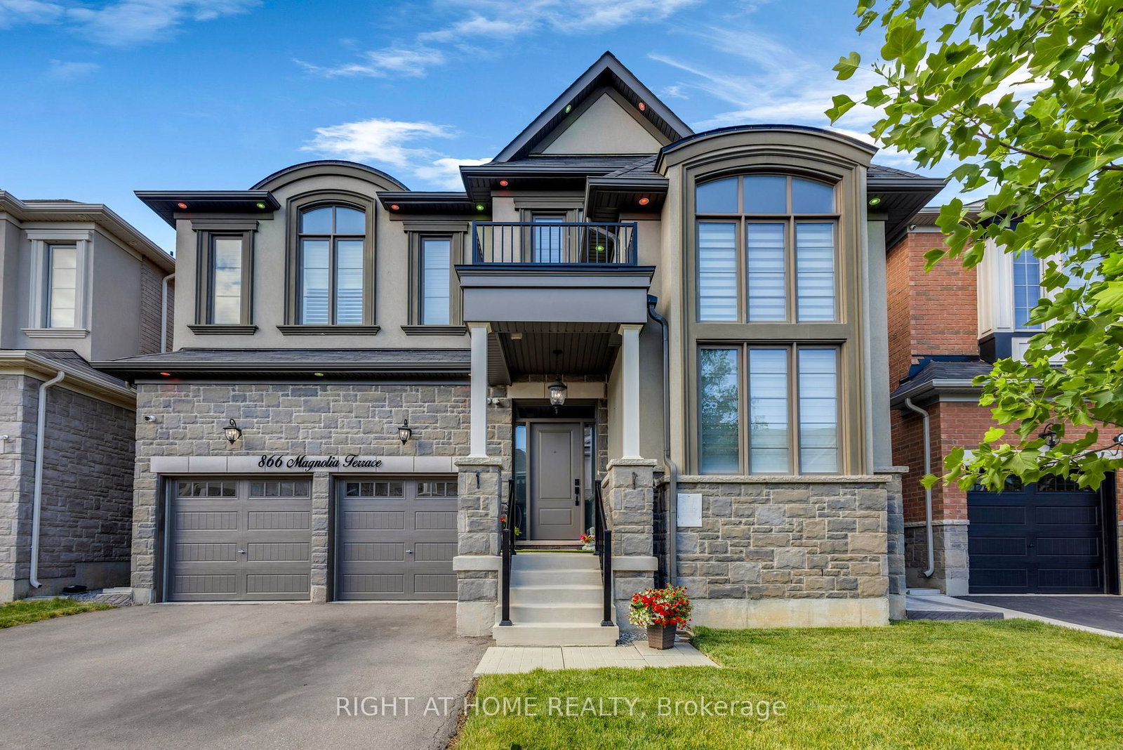 866-magnolia-terrace-milton-ontario-w13648168