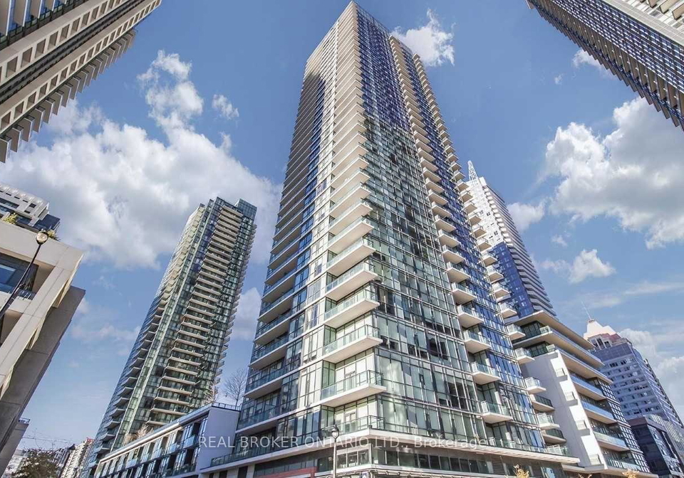 4065-brickstone-mews-mississauga-ontario-w13648342