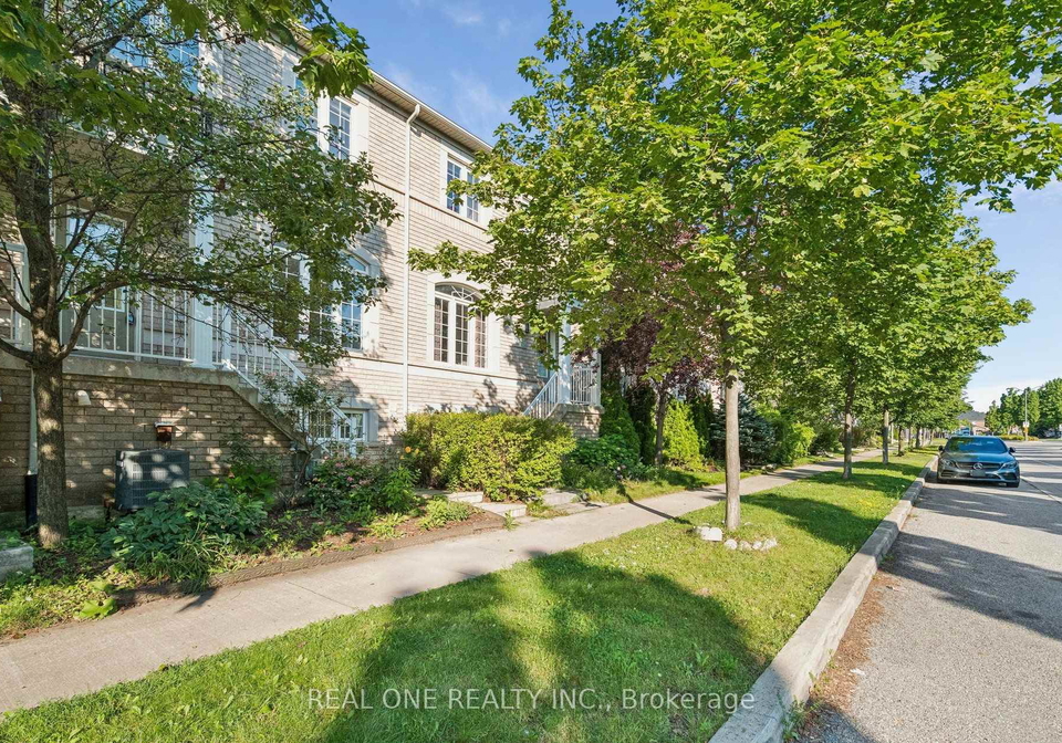 2350-sutton-drive-burlington-ontario-w13648374