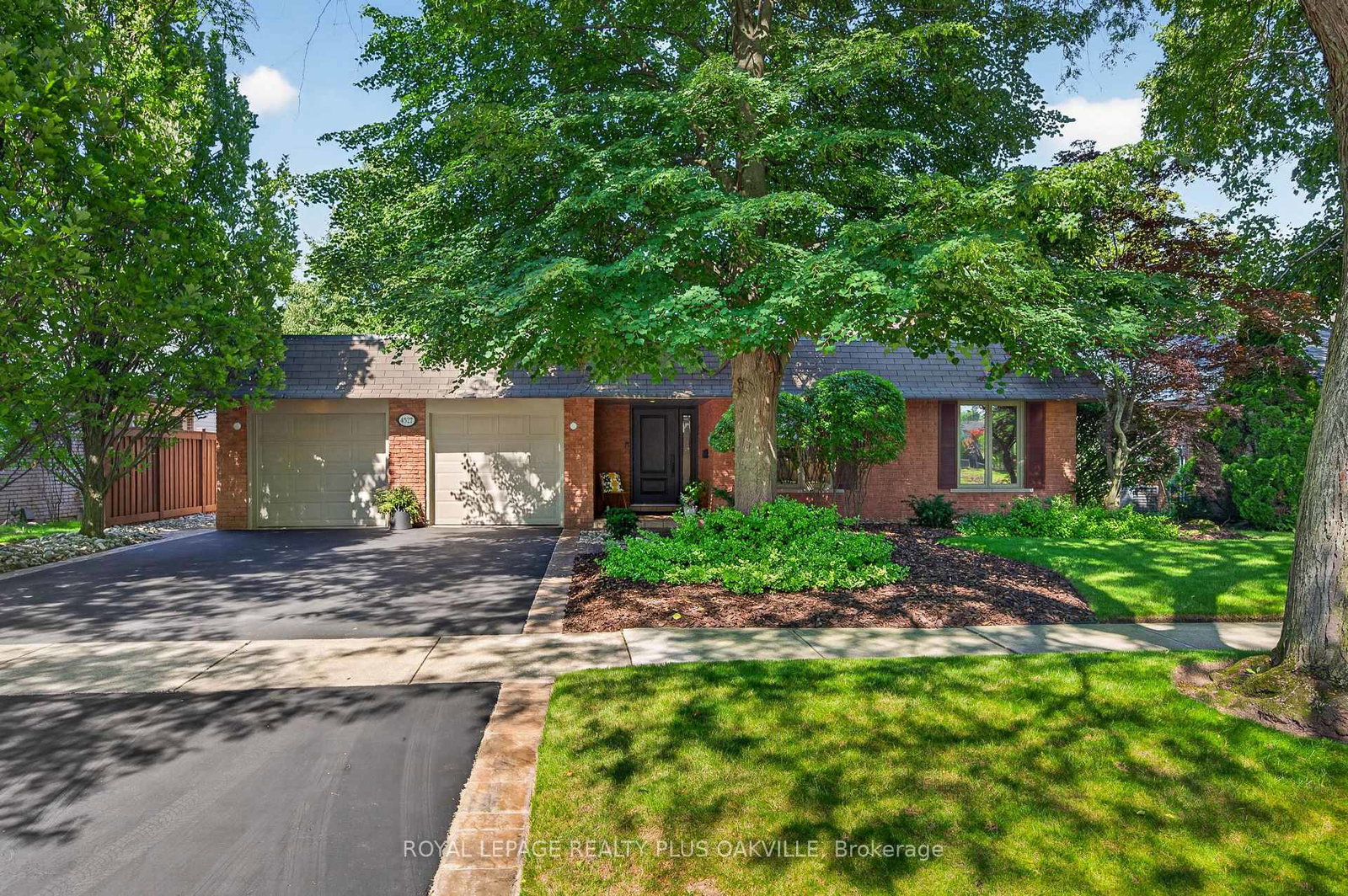 4527-concord-place-burlington-ontario-w13648390