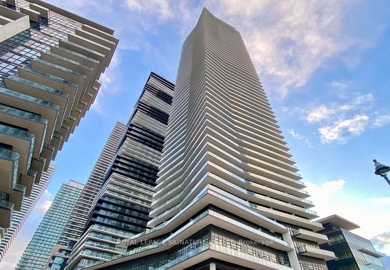 38-annie-craig-drive-toronto-etobicoke-ontario-w13648690