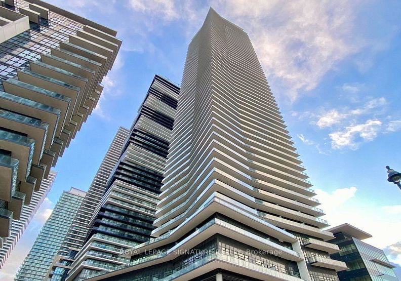 38-annie-craig-drive-toronto-etobicoke-ontario-w13648690
