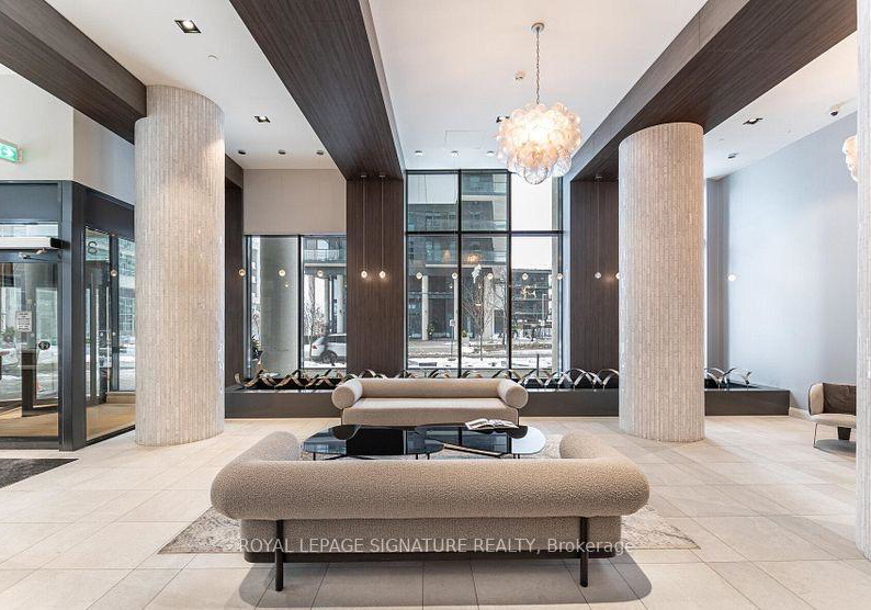 38-annie-craig-drive-toronto-etobicoke-ontario-w13648690