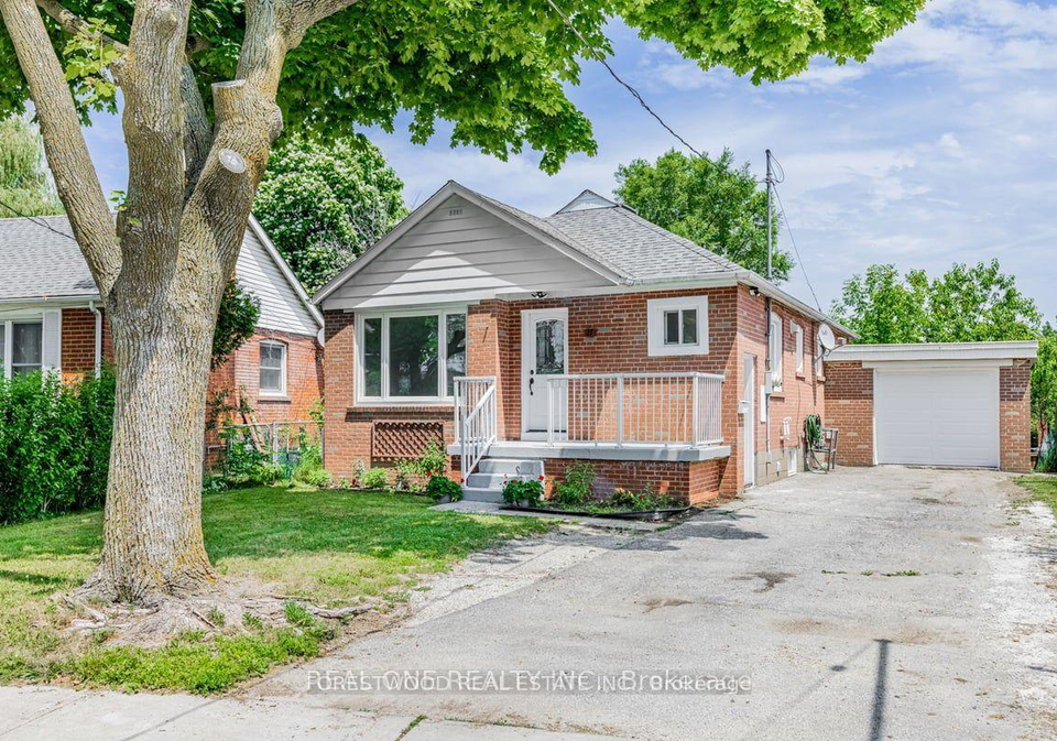 27-snaresbrook-drive-toronto-etobicoke-ontario-w13648772