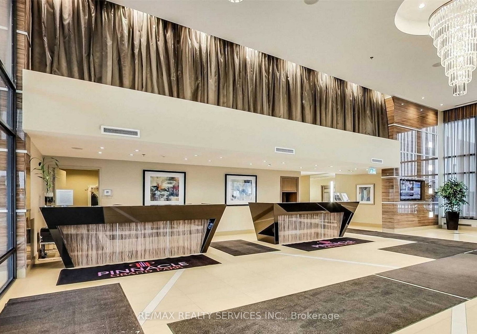 3985-grand-park-drive-mississauga-ontario-w13648796