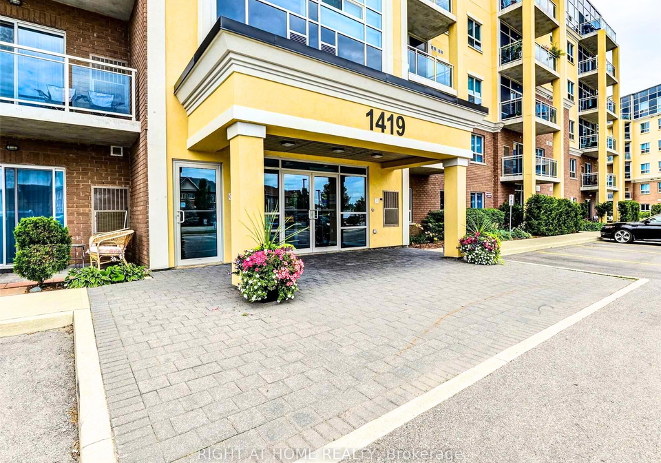 1419-costigan-road-milton-ontario-w13649036