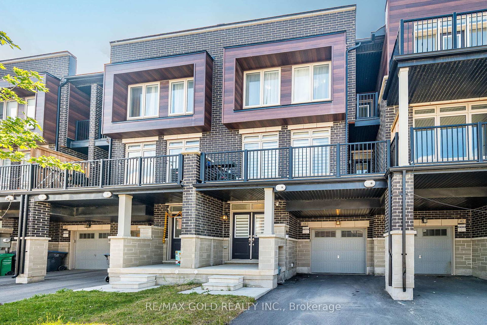 44-donald-ficht-crescent-brampton-ontario-w13649038