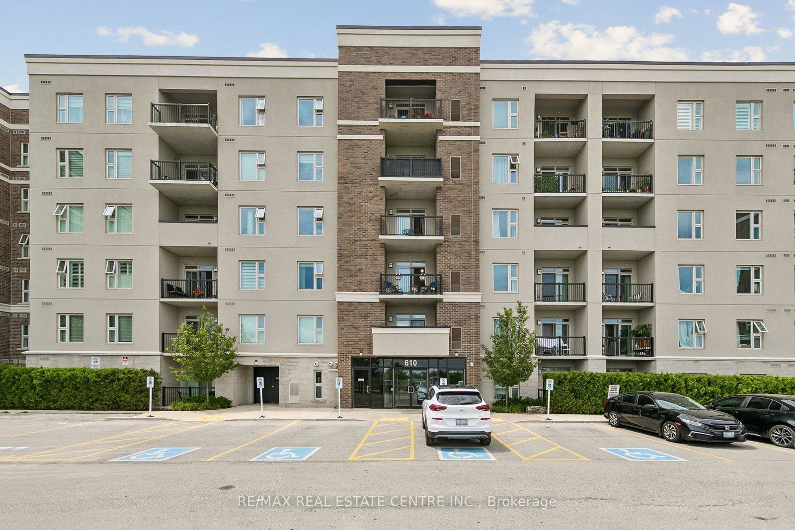 610-farmstead-drive-milton-ontario-w13649146
