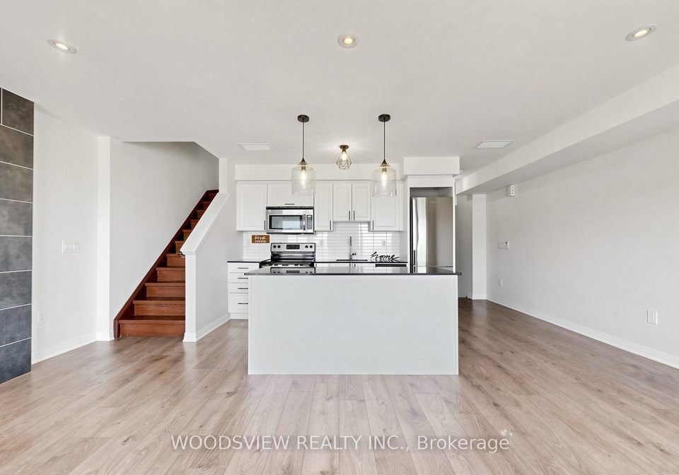 185-william-duncan-road-toronto-york-ontario-w13649170