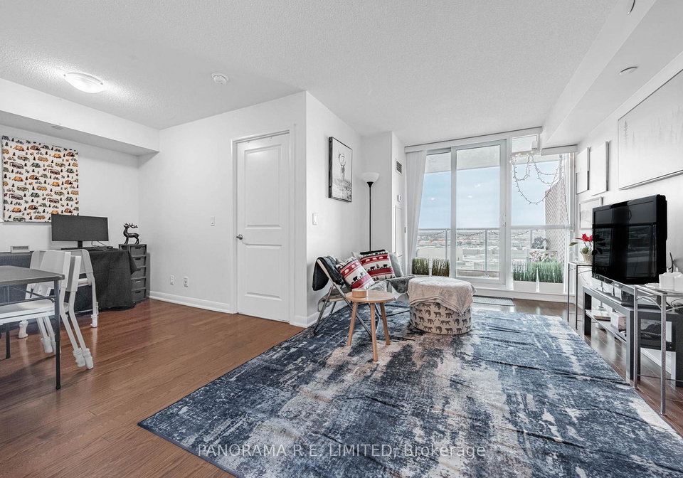 215-sherway-gardens-road-toronto-etobicoke-ontario-w13649354