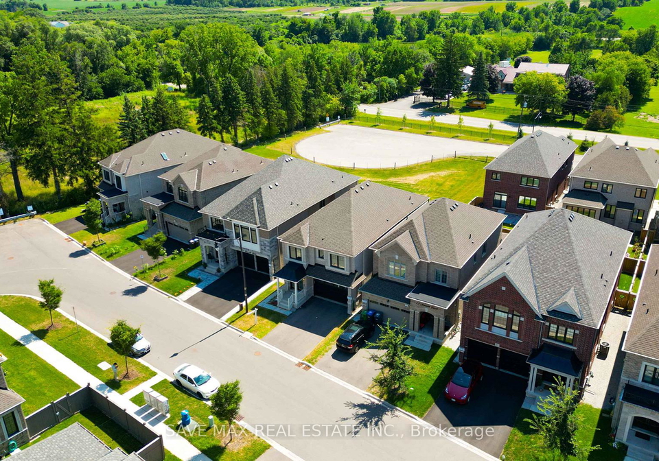 13-ixworth-circle-brampton-ontario-w13649568