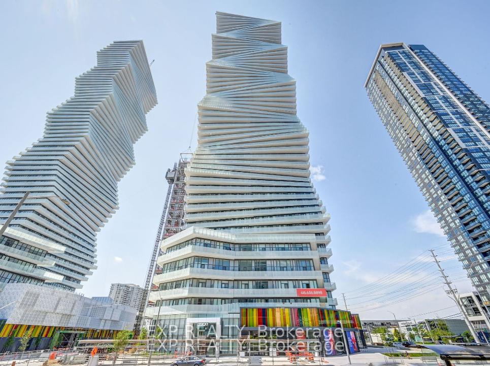 3900-confederation-parkway-mississauga-ontario-w13649608