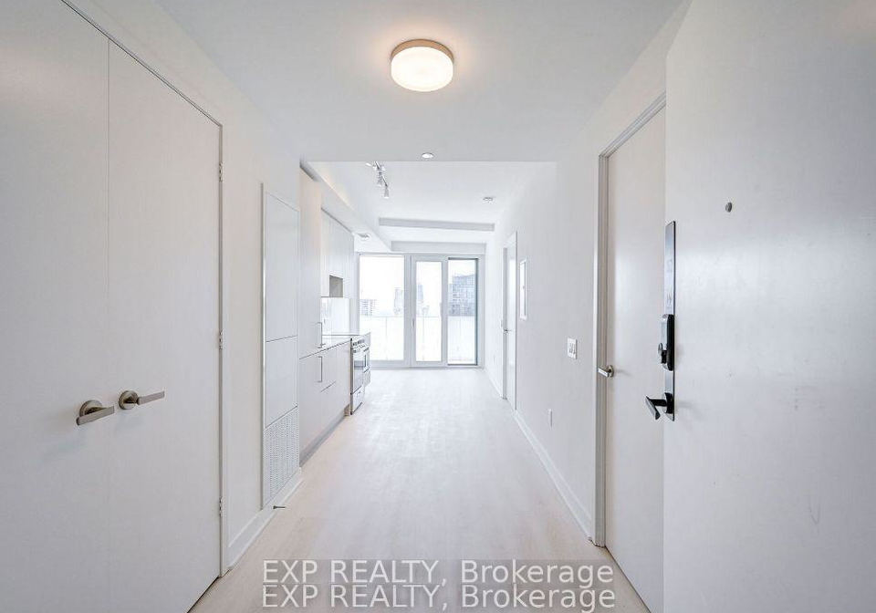 3900-confederation-parkway-mississauga-ontario-w13649608
