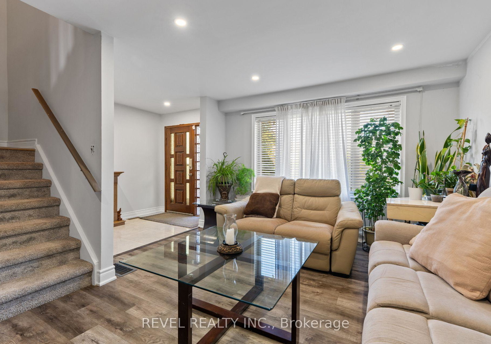 24-bramhall-circle-brampton-ontario-w13649636