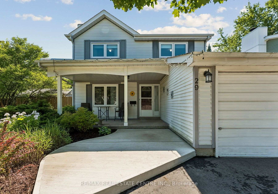29-blueridge-square-brampton-ontario-w13649712