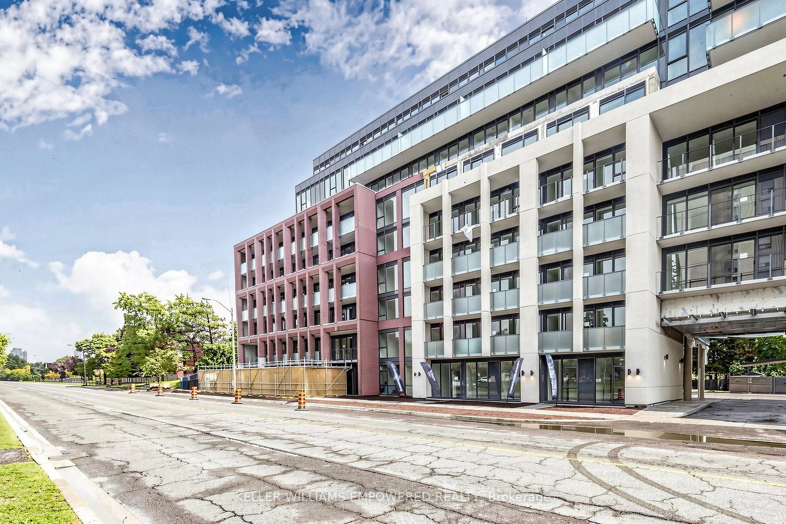 4365-bloor-street-w-toronto-etobicoke-ontario-w13649718