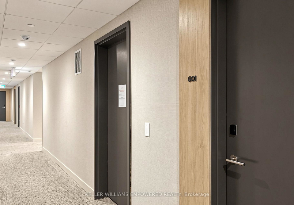 4365-bloor-street-w-toronto-etobicoke-ontario-w13649718