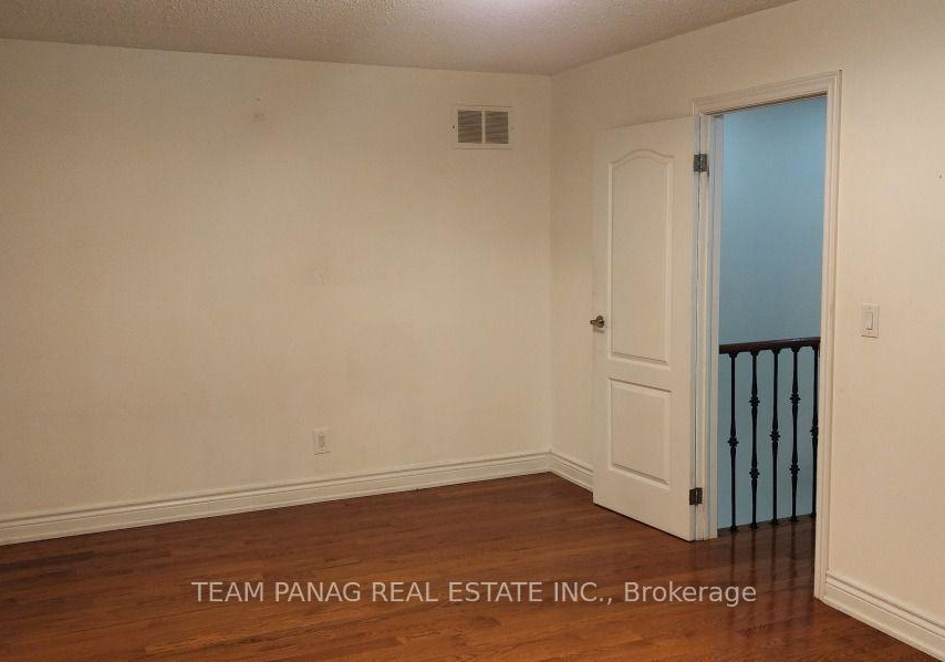 12-jeremy-place-brampton-ontario-w13649782