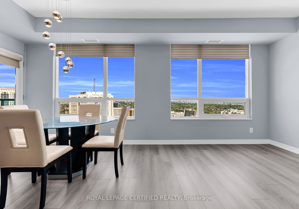 208-enfield-place-mississauga-ontario-w13649944