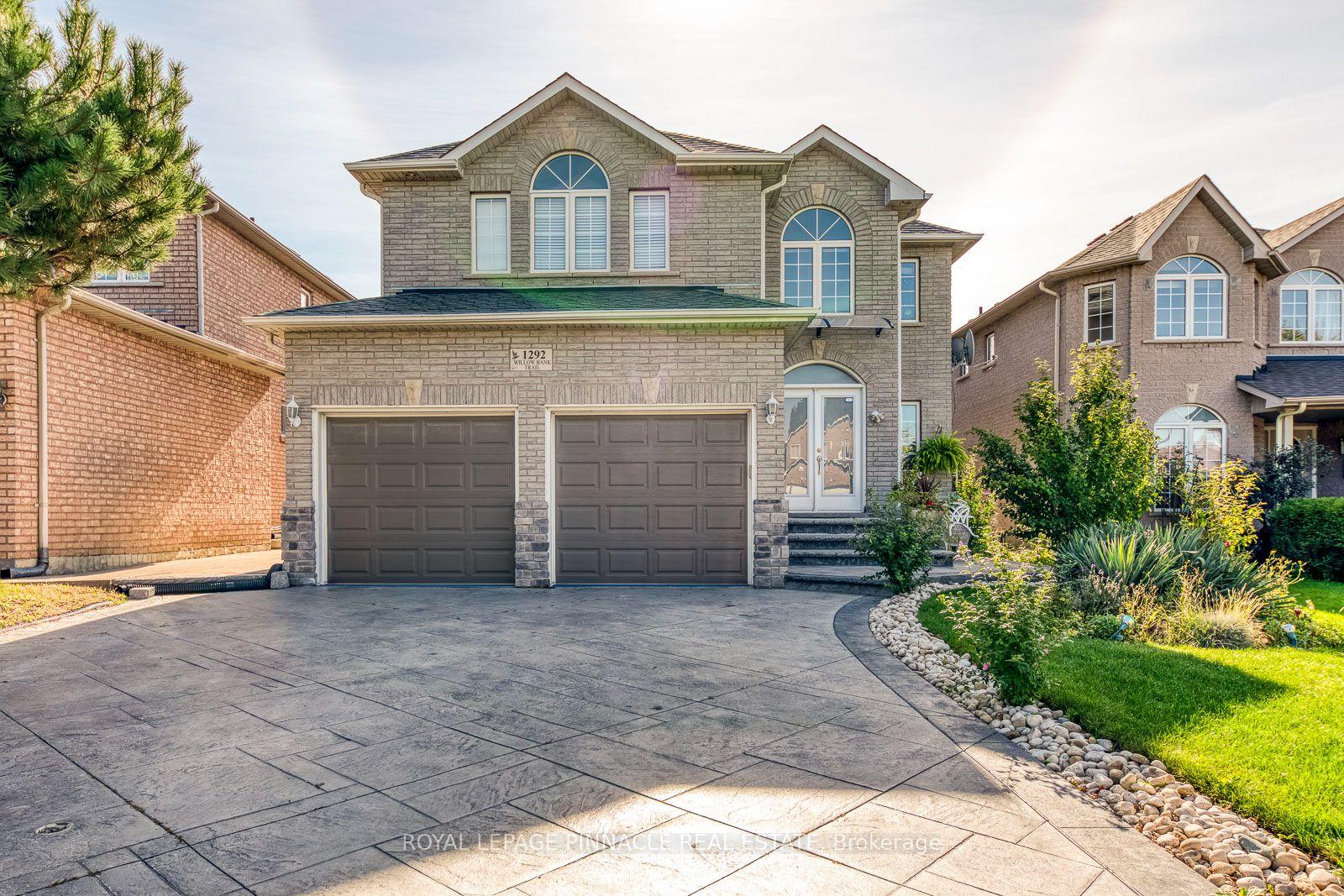 1292-willowbank-trail-mississauga-ontario-w13650018