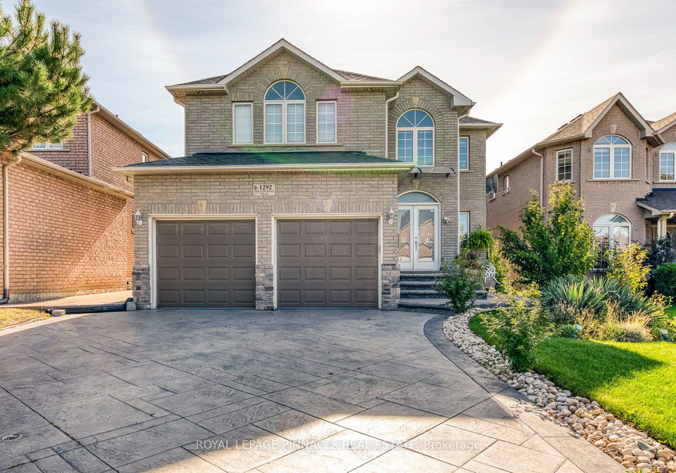 1292-willowbank-trail-mississauga-ontario-w13650018