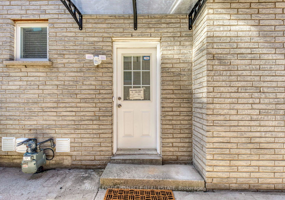 1292-willowbank-trail-mississauga-ontario-w13650018