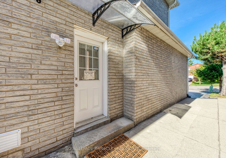 1292-willowbank-trail-mississauga-ontario-w13650018