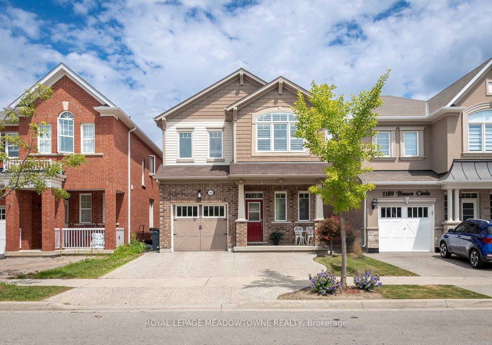 1185-biason-circle-milton-ontario-w13650372