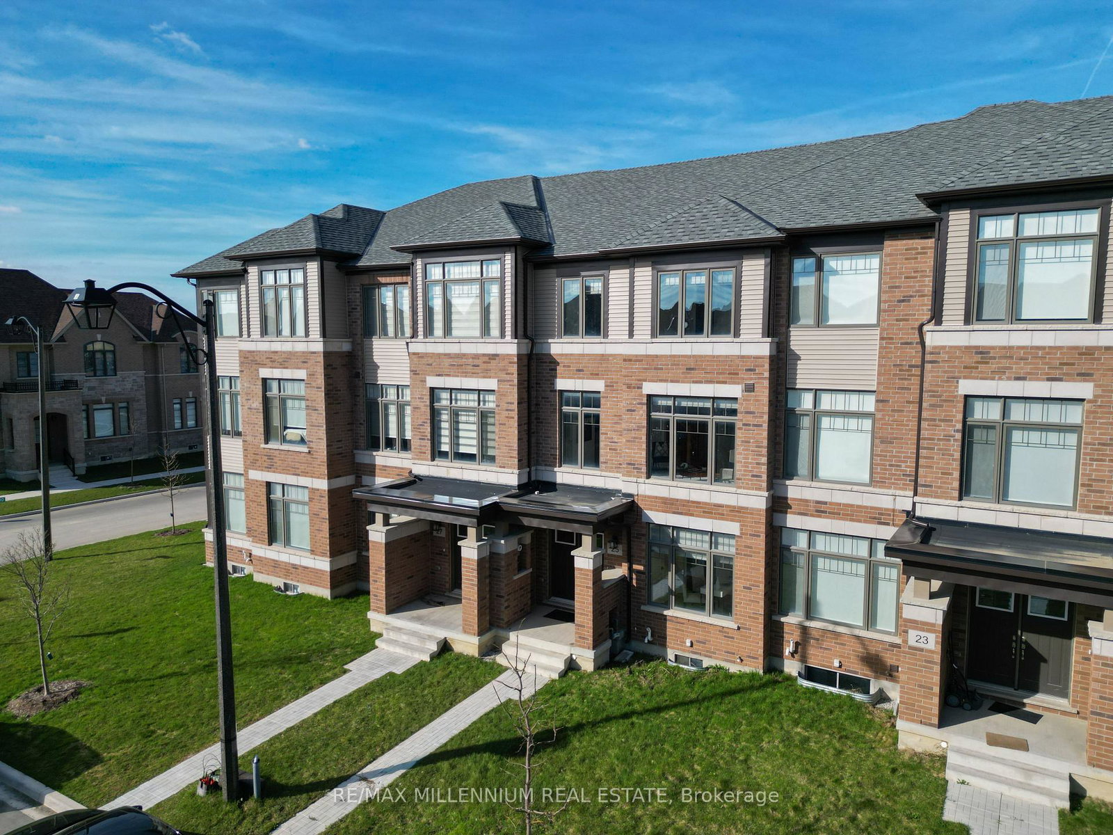 25-lipscott-drive-caledon-ontario-w13650380