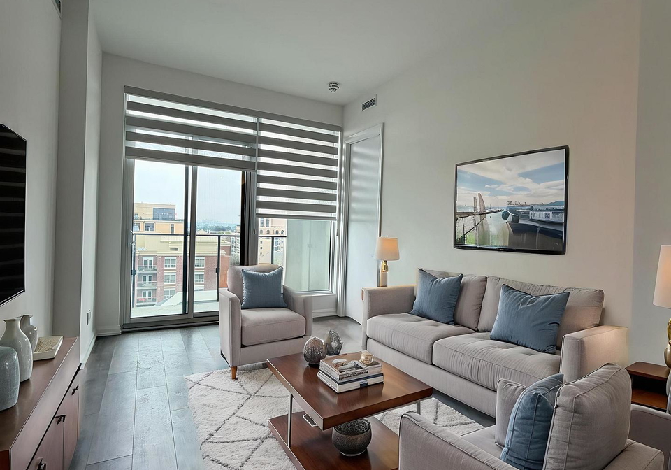 4208-dundas-street-w-toronto-etobicoke-ontario-w13650404