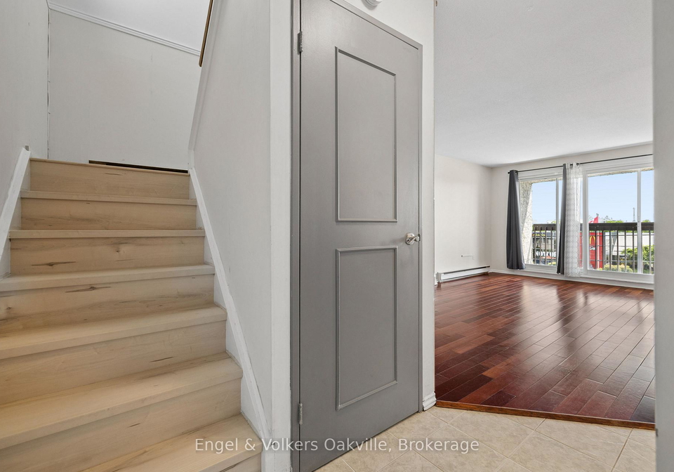 1055-e-dundas-street-e-mississauga-ontario-w13650502
