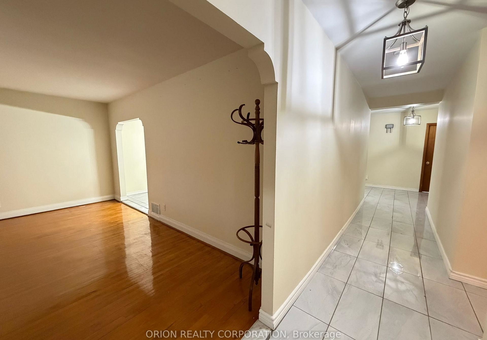 3-romar-crescent-toronto-north-york-ontario-w13650564
