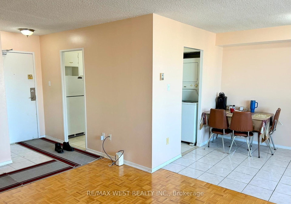 5-san-romano-way-toronto-york-ontario-w13650584