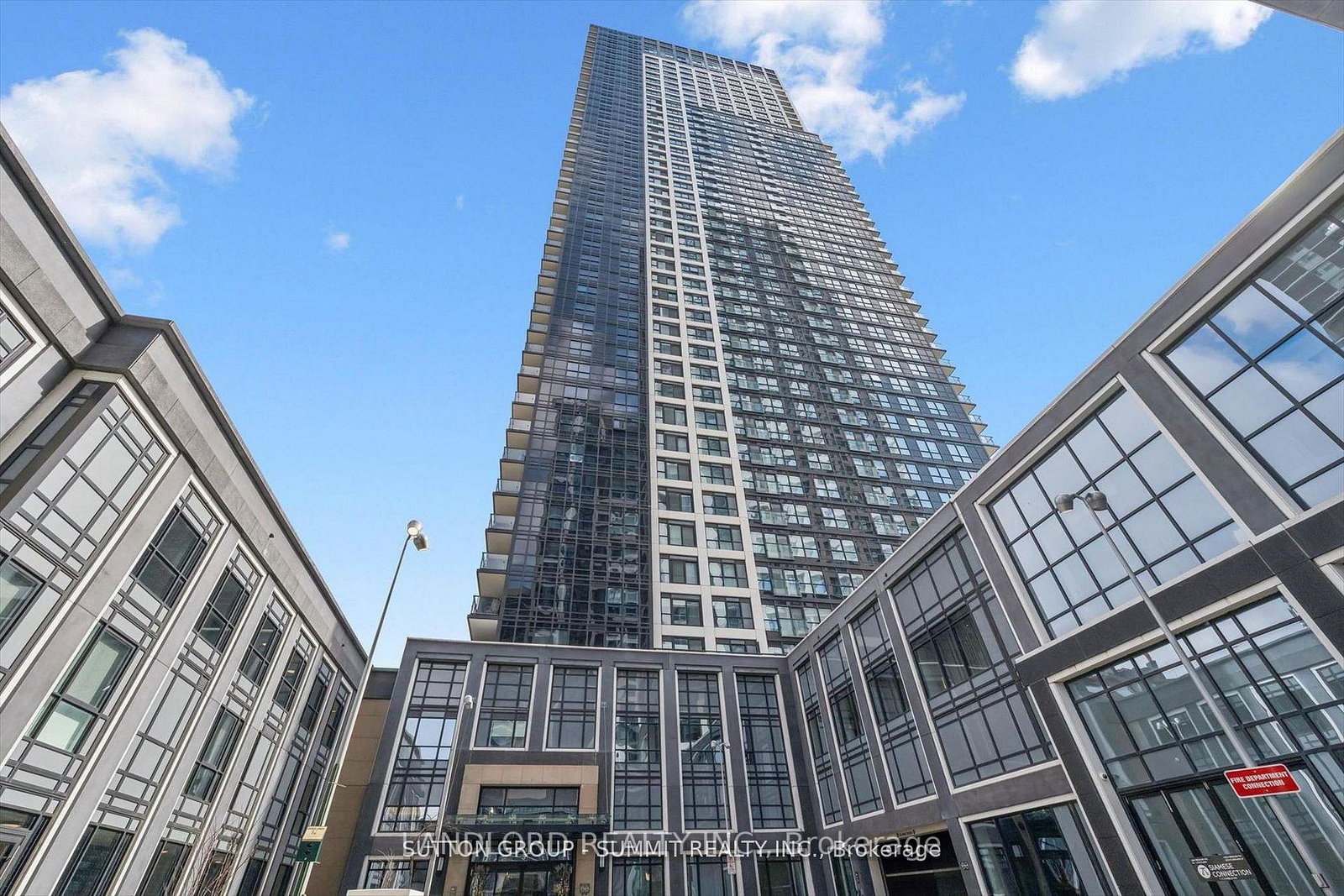 5-mabelle-avenue-toronto-etobicoke-ontario-w13650630