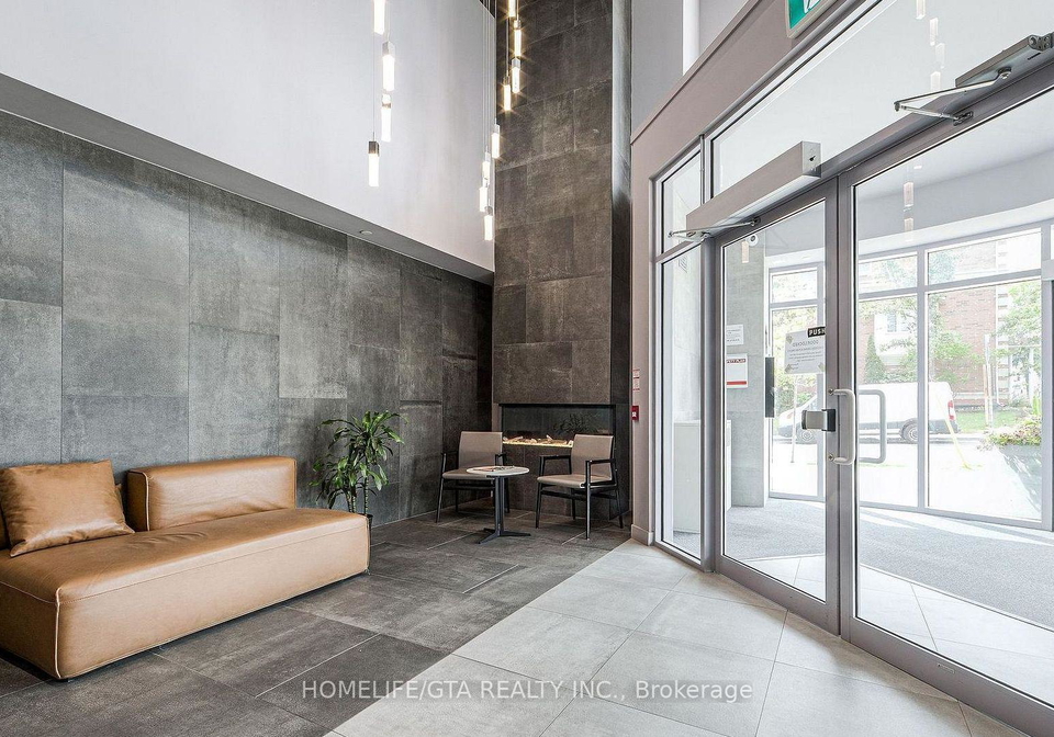 2433-dufferin-street-toronto-north-york-ontario-w13650714