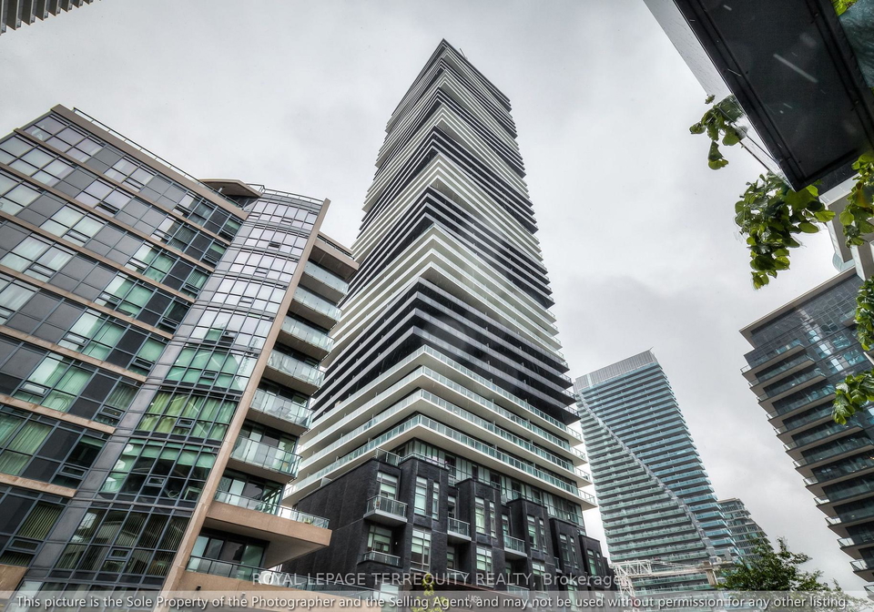 56-annie-craig-drive-toronto-etobicoke-ontario-w13650800