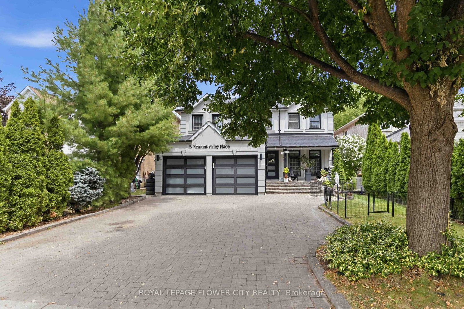 18-pleasant-valley-place-brampton-ontario-w13650836