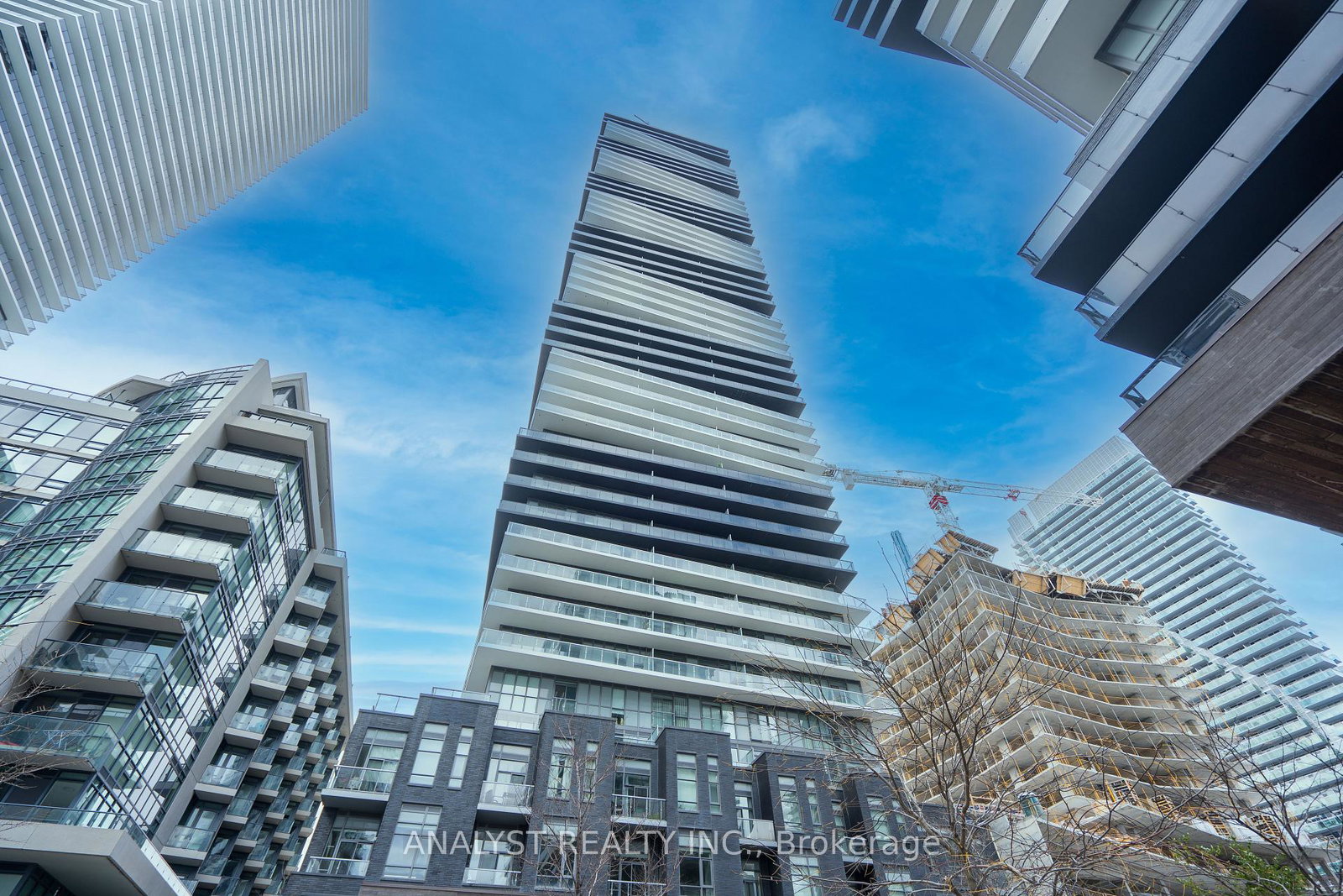 56-annie-craig-drive-toronto-etobicoke-ontario-w13650844