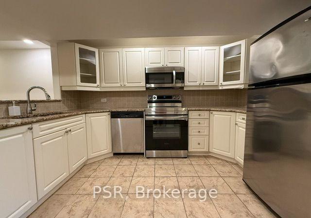 12-lynd-avenue-toronto-toronto-ontario-w13650908