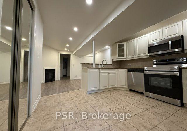 12-lynd-avenue-toronto-toronto-ontario-w13650908