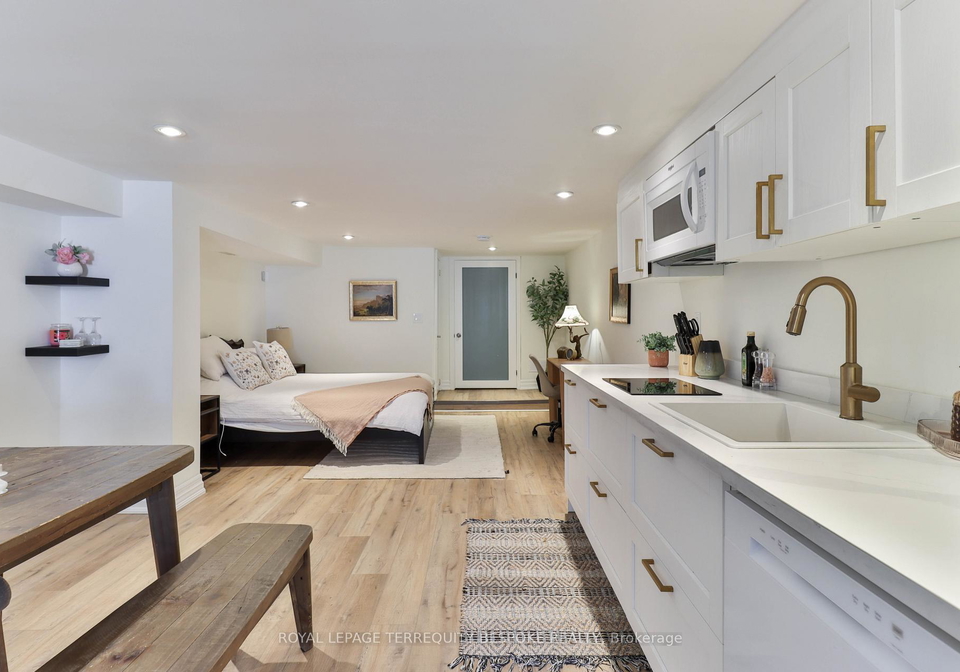39-lappin-avenue-toronto-toronto-ontario-w13651060