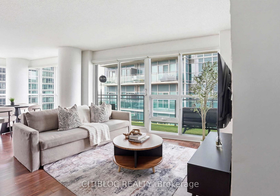 155-legion-road-n-toronto-etobicoke-ontario-w13651114