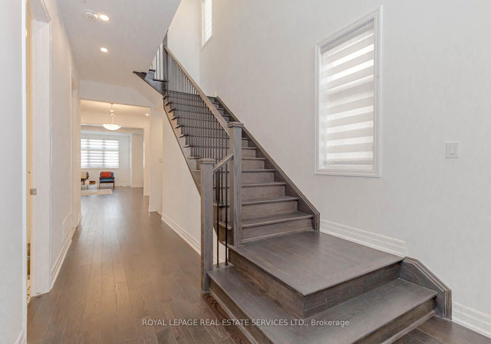 3334-harasym-trail-oakville-ontario-w13651288