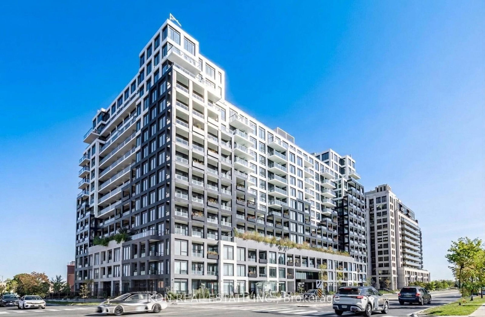 1100-sheppard-avenue-w-toronto-york-ontario-w13651362