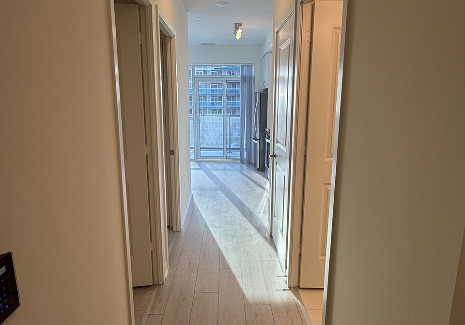 38-annie-craig-drive-toronto-etobicoke-ontario-w13651470