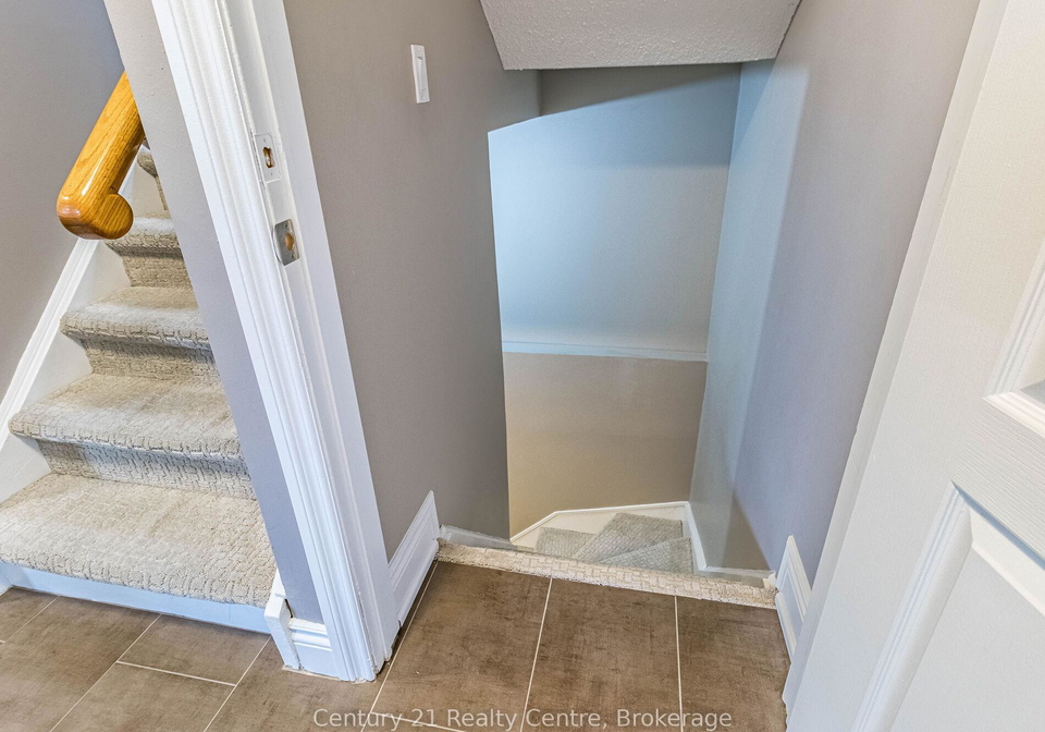 34-niagara-place-brampton-ontario-w13651514