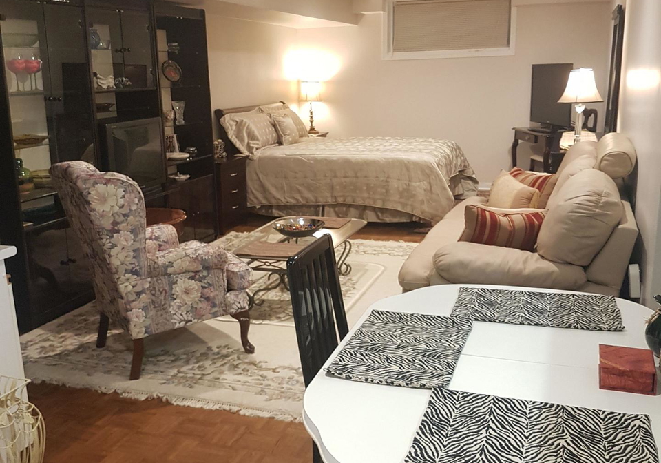 3323-queen-frederica-drive-mississauga-ontario-w13651594