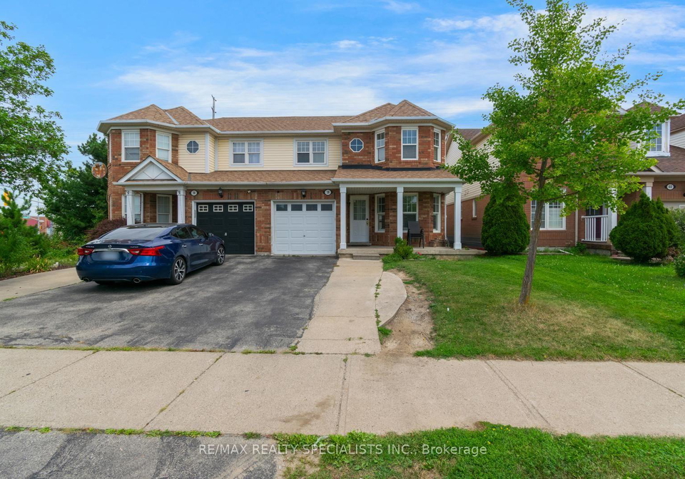 38-sweetwood-circle-brampton-ontario-w13651696