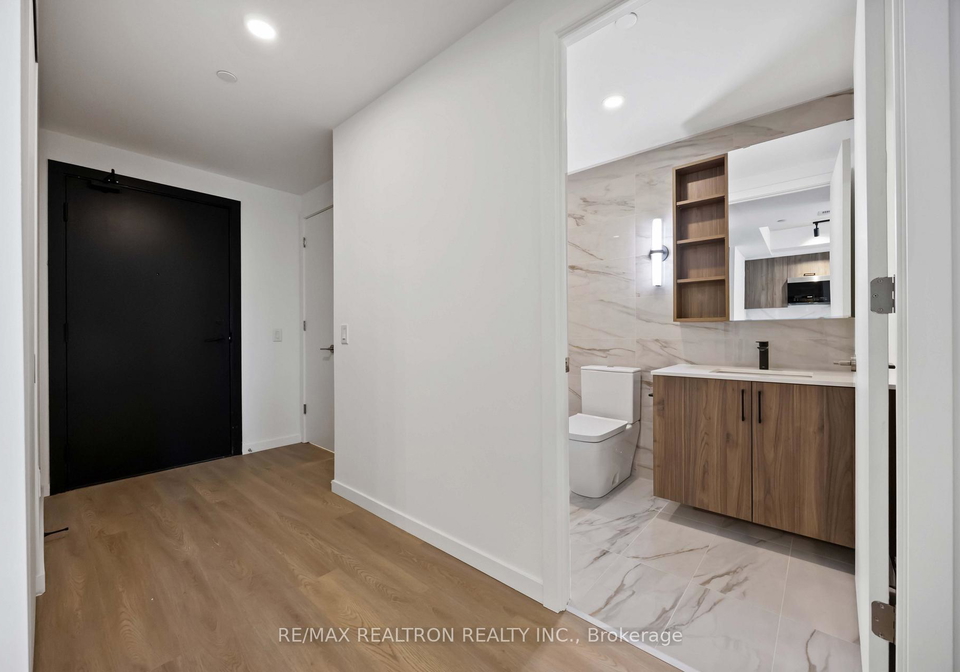 689-the-queensway-toronto-etobicoke-ontario-w13651728